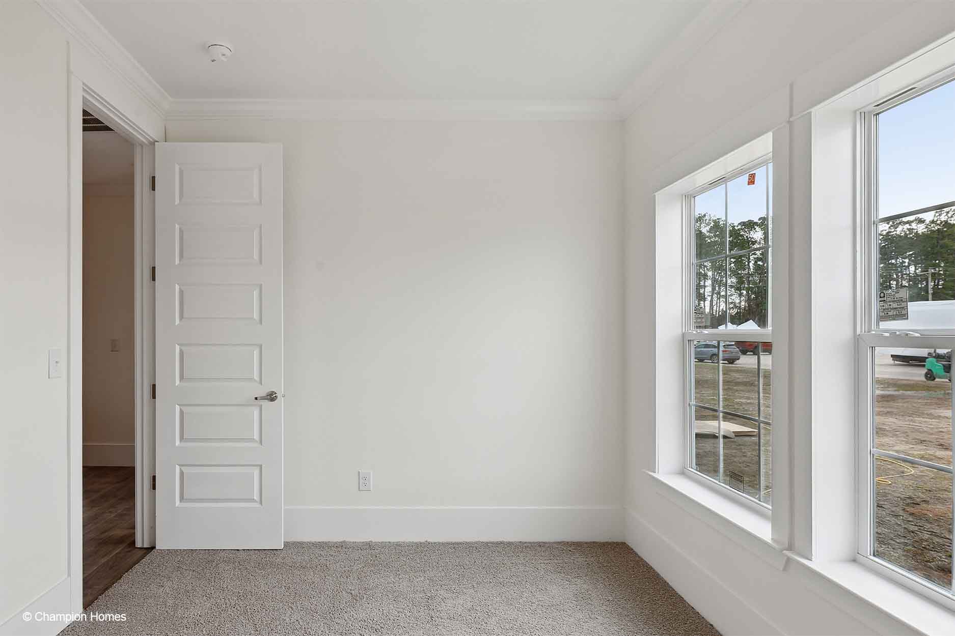 Montgomery 3266 interior home features