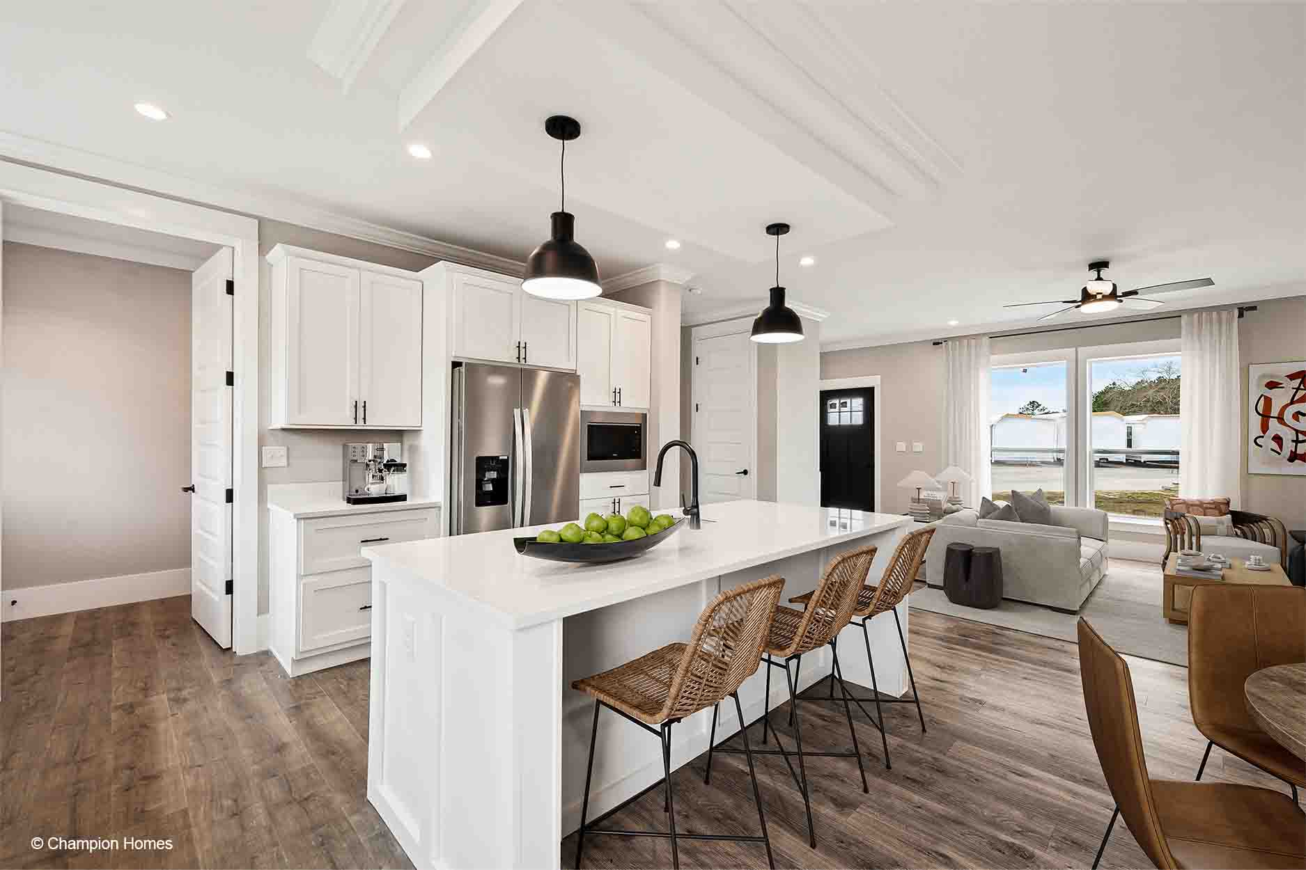 Cameron ii 3256-04 kitchen home features