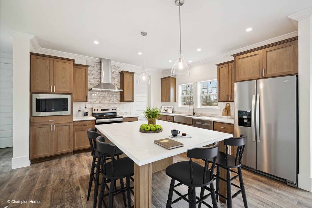 Montgomery 3266 kitchen home features