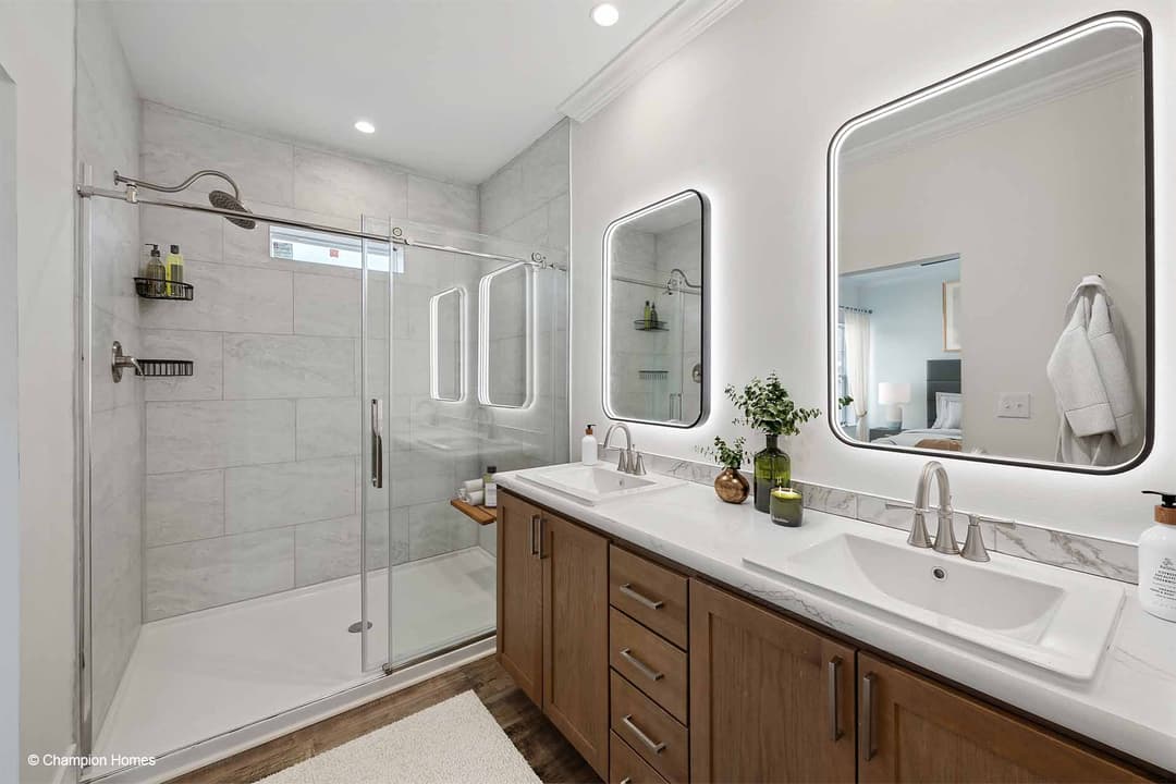 Montgomery 3266 bathroom home features