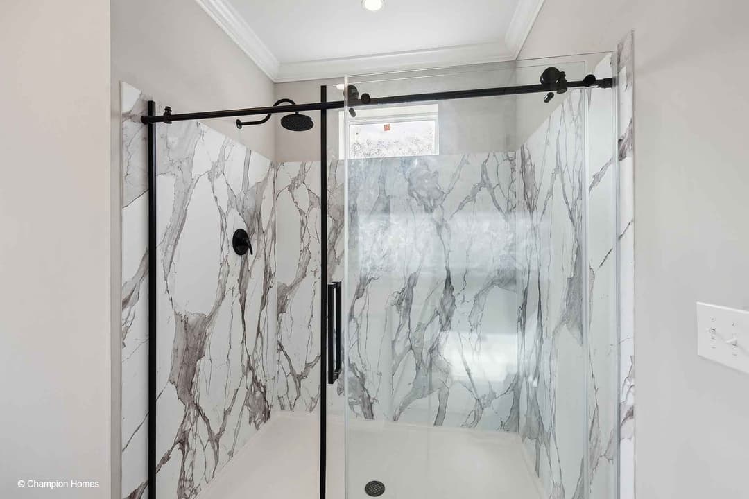 Cameron ii 3256-04 bathroom home features