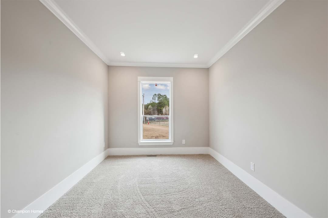 Cameron i 3252-01 bedroom home features