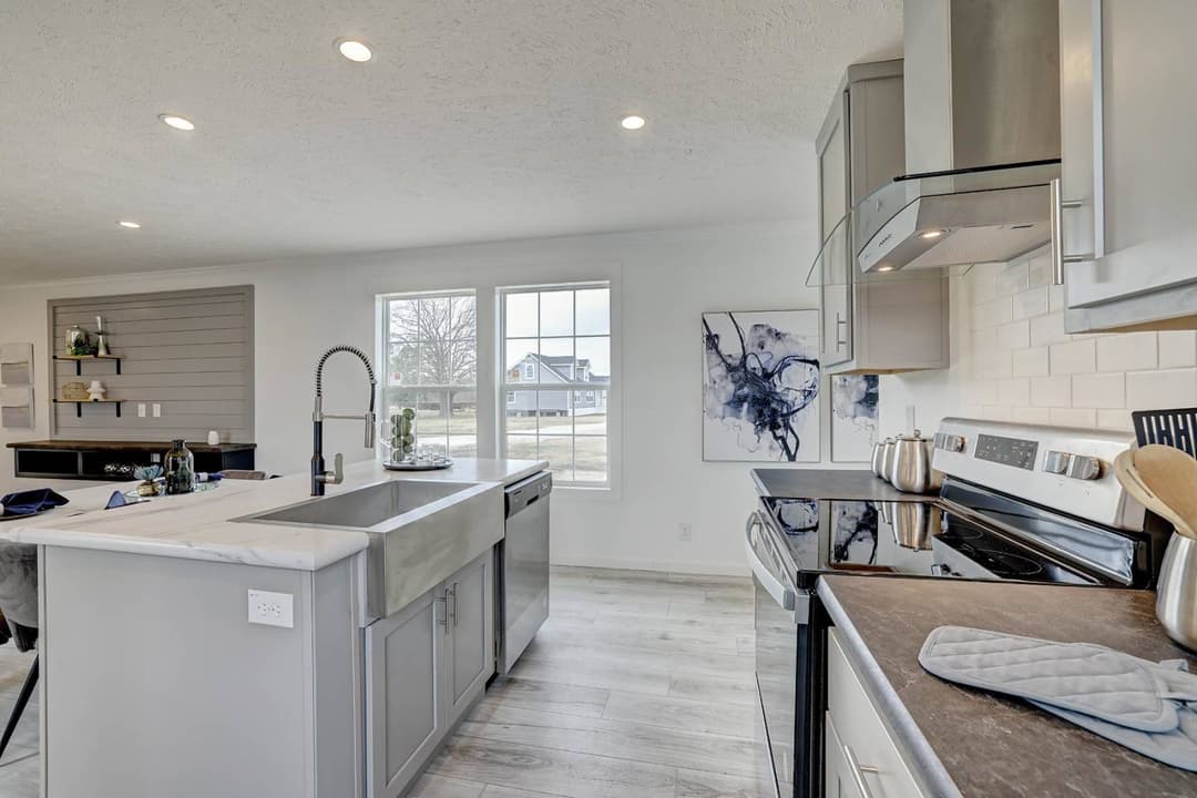 Ironclad 1676-15 kitchen home features